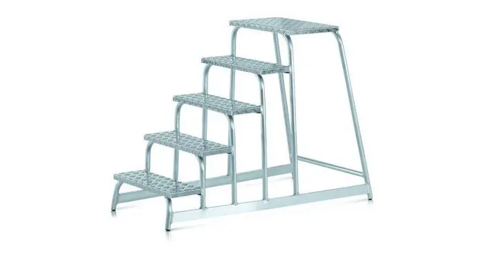Zarges 40034 AFA P Escalier de base 4 marches avec plateforme