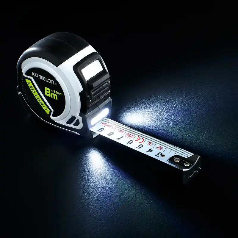 Komelon PLD85 Mètre ruban avec éclairage LED intégré 8 m x 25 mm
